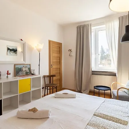 Concierge Paryska Lägenhet Warszawa