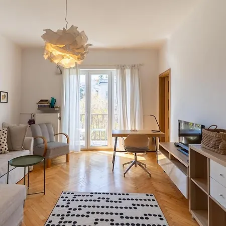 Concierge Paryska Apartment Warschau